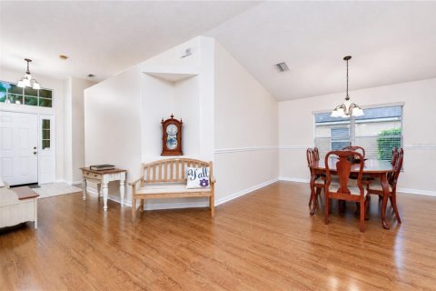 Casa en venta en Fish Hawk, Florida, 4 dormitorios, 187.11 m2 № 2203155 - foto 4