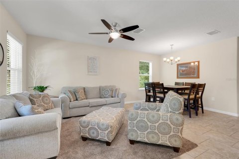 Casa en venta en Tavares, Florida, 4 dormitorios, 268.39 m2 № 1852509 - foto 8