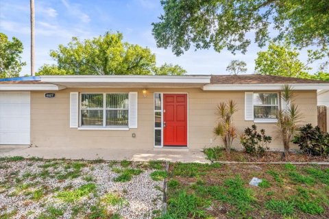 Casa en venta en New Port Richey, Florida, 2 dormitorios, 77.48 m2 № 1650263 - foto 16