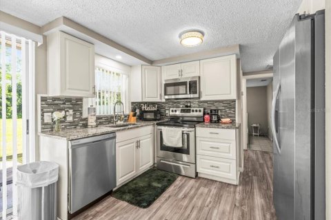 Casa en venta en New Port Richey, Florida, 2 dormitorios, 77.48 m2 № 1650263 - foto 27