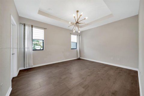 Townhouse in Hialeah, Florida 3 bedrooms, 147.06 sq.m. № 1847720 - photo 15