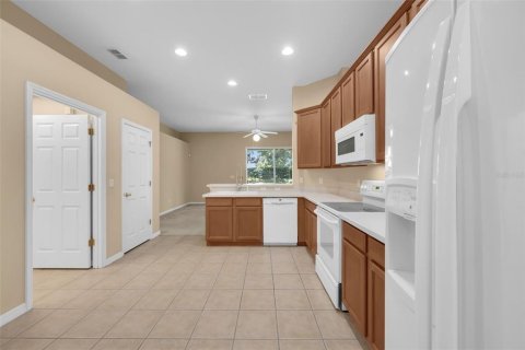 House in Orlando, Florida 4 bedrooms, 183.39 sq.m. № 1805167 - photo 16