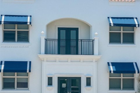 Apartamento en alquiler en Miami, Florida № 1871818 - foto 4
