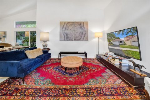 Villa ou maison à louer à Weston, Floride: 4 chambres, 139.82 m2 № 1996683 - photo 16