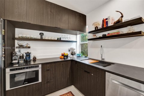 Villa ou maison à louer à Weston, Floride: 4 chambres, 139.82 m2 № 1996683 - photo 18