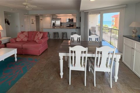 Condo in Indian Rocks Beach, Florida, 2 bedrooms  № 1876640 - photo 3