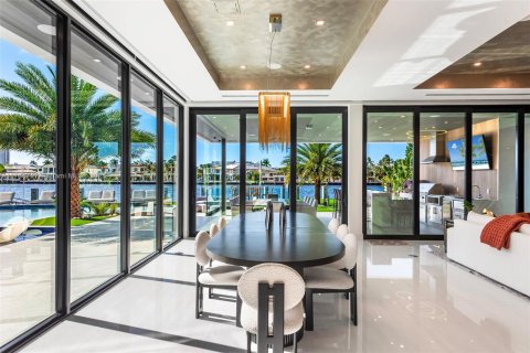 House in Fort Lauderdale, Florida 8 bedrooms № 1715715 - photo 25