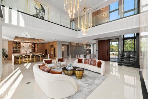 House in Fort Lauderdale, Florida 8 bedrooms № 1715715 - photo 27
