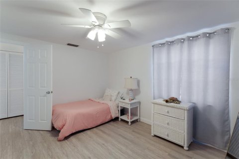 Casa en venta en Holmes Beach, Florida, 4 dormitorios, 184.13 m2 № 2144588 - foto 11