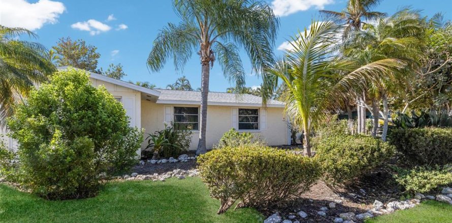 Casa en Holmes Beach, Florida 4 dormitorios, 184.13 m2 № 2144588