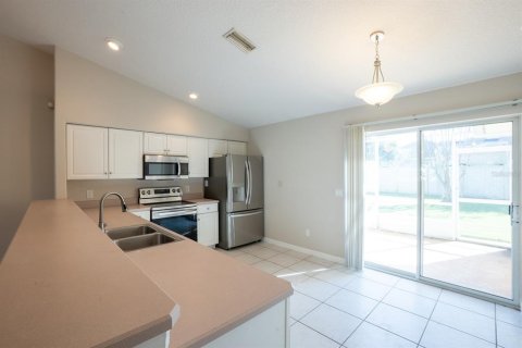 Commercial property in Palm Coast, Florida 6 bedrooms, 240.43 sq.m. № 2094691 - photo 5