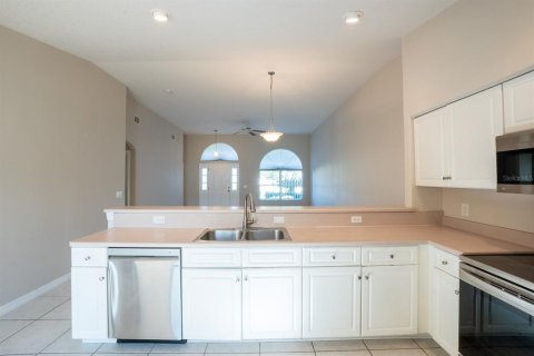 Commercial property in Palm Coast, Florida 6 bedrooms, 240.43 sq.m. № 2094691 - photo 7