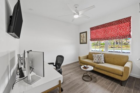 House in Jensen Beach, Florida 3 bedrooms, 169.08 sq.m. № 2086993 - photo 19