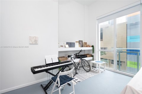 Купить кондоминиум в Майами, Флорида 45.62м2, № 2053509 - фото 15