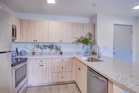 Снять в аренду виллу или дом в Майами, Флорида 3 спальни, 120.77м2, № 2050960 - фото 13