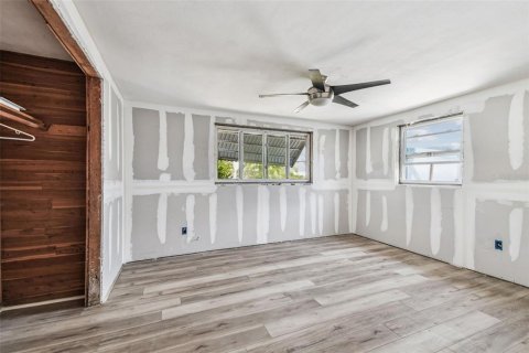 House in Hudson, Florida 2 bedrooms, 158.68 sq.m. № 1856454 - photo 23