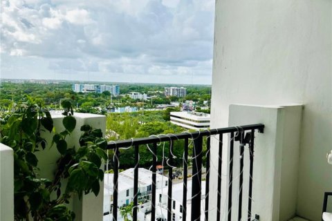 Condominio en venta en Aventura, Florida, 1 dormitorio, 81.1 m2 № 2002732 - foto 20