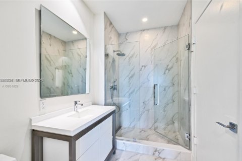 Снять в аренду кондоминиум в Санрайз, Флорида 2 спальни, 97.55м2, № 1997883 - фото 13