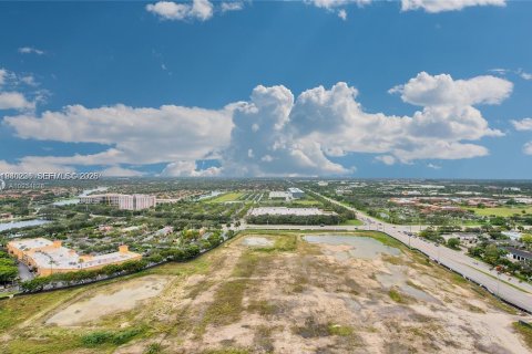 Снять в аренду кондоминиум в Санрайз, Флорида 2 спальни, 97.55м2, № 1997883 - фото 24