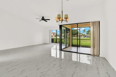 Adosado en venta en Palm City, Florida, 3 dormitorios, 139.63 m2 № 2078379 - foto 9