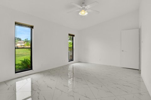 Adosado en venta en Palm City, Florida, 3 dormitorios, 139.63 m2 № 2078379 - foto 15