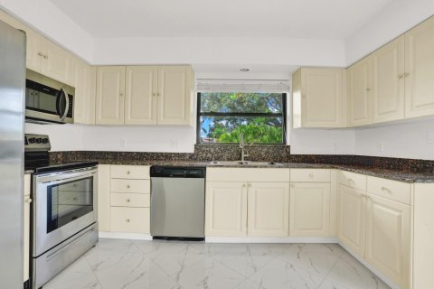 Adosado en venta en Palm City, Florida, 3 dormitorios, 139.63 m2 № 2078379 - foto 12