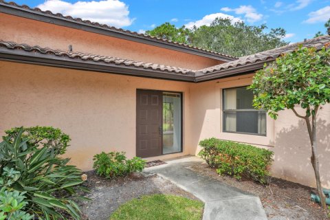 Adosado en venta en Palm City, Florida, 3 dormitorios, 139.63 m2 № 2078379 - foto 3