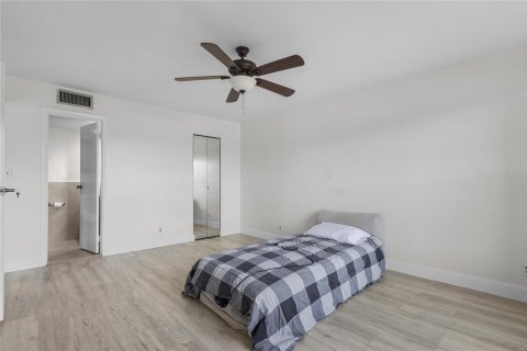 Copropriété à vendre à Tamarac, Floride: 2 chambres, 108.7 m2 № 2185209 - photo 19