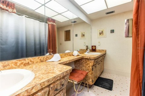 Casa en venta en Palm Harbor, Florida, 2 dormitorios, 166.67 m2 № 2386277 - foto 16
