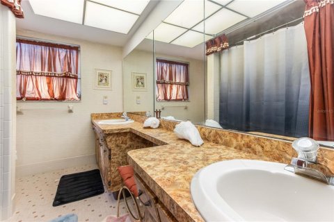 Casa en venta en Palm Harbor, Florida, 2 dormitorios, 166.67 m2 № 2386277 - foto 14