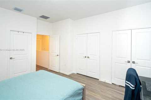 Купить таунхаус в Майами-Гарденс, Флорида 2 спальни, 114.08м2, № 1961675 - фото 20