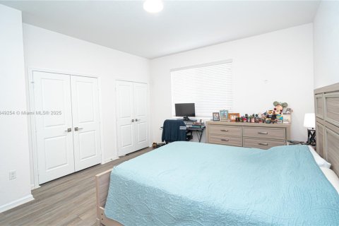 Купить таунхаус в Майами-Гарденс, Флорида 2 спальни, 114.08м2, № 1961675 - фото 18