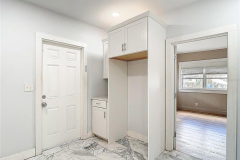 Casa en venta en Tampa, Florida, 4 dormitorios, 171.87 m2 № 2149473 - foto 24
