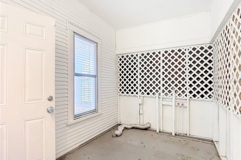 Casa en venta en Tampa, Florida, 4 dormitorios, 171.87 m2 № 2149473 - foto 9