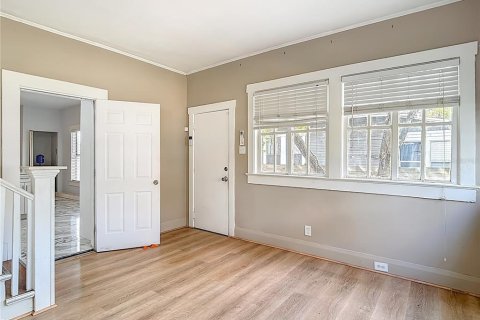 Casa en venta en Tampa, Florida, 4 dormitorios, 171.87 m2 № 2149473 - foto 28