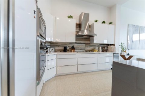 Купить виллу или дом в Дейви, Флорида 4 спальни, 259.01м2, № 1732168 - фото 11