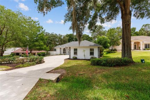 House in Dunnellon, Florida 3 bedrooms, 203.55 sq.m. № 1786652 - photo 4