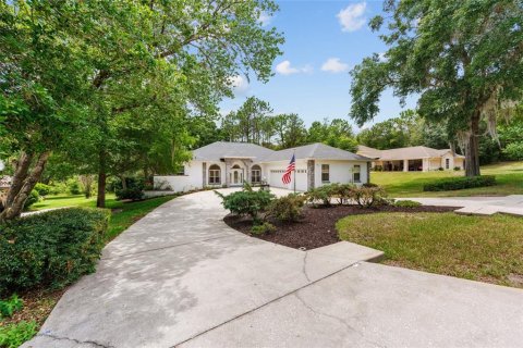 House in Dunnellon, Florida 3 bedrooms, 203.55 sq.m. № 1786652 - photo 8
