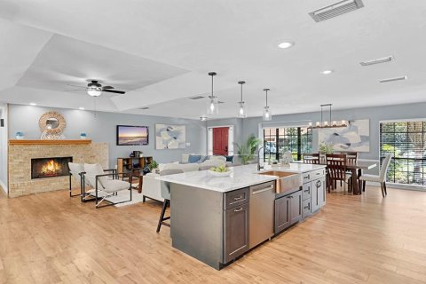 Casa en venta en Apopka, Florida, 4 dormitorios, 188.22 m2 № 2420213 - foto 19