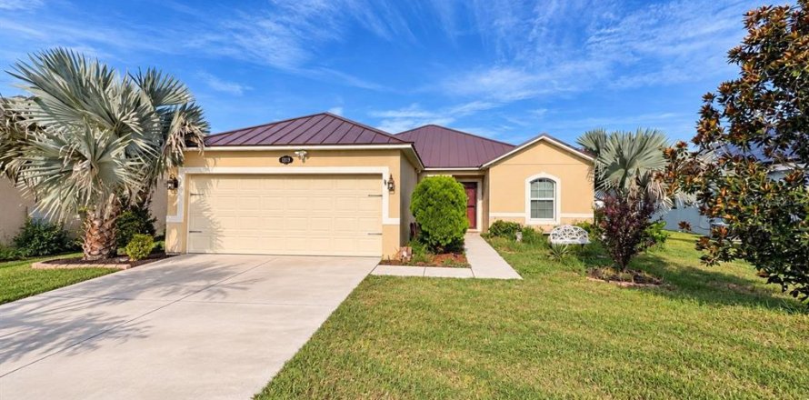 Villa ou maison à Auburndale, Floride 3 chambres, 143.16 m2 № 2436772