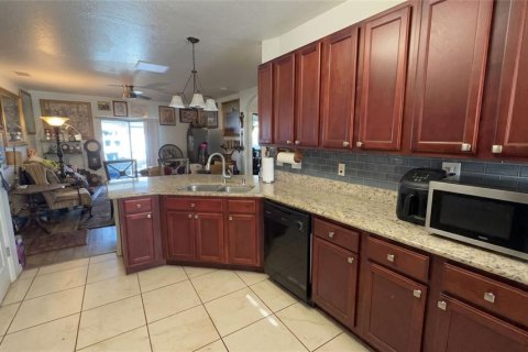 Villa ou maison à vendre à Auburndale, Floride: 3 chambres, 143.16 m2 № 2436772 - photo 7