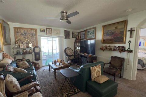 Villa ou maison à vendre à Auburndale, Floride: 3 chambres, 143.16 m2 № 2436772 - photo 18