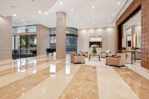 Condo in Aventura, Florida, 2 bedrooms  № 1997529 - photo 15