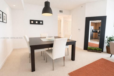 Copropriété à louer à North Bay Village, Floride: 2 chambres, 116.22 m2 № 2273821 - photo 9