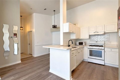 Copropriété à louer à Orlando, Floride: 2 chambres, 112.6 m2 № 2433674 - photo 4