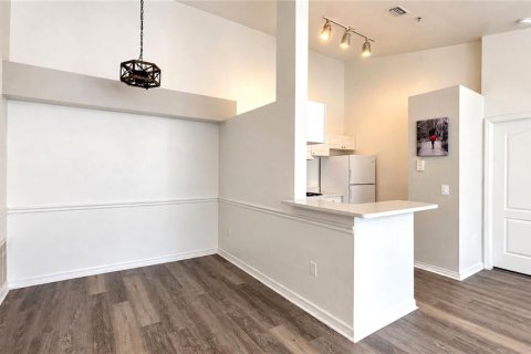 Copropriété à louer à Orlando, Floride: 2 chambres, 112.6 m2 № 2433674 - photo 3