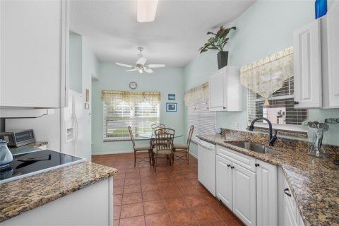 Villa ou maison à vendre à Davenport, Floride: 3 chambres, 143.26 m2 № 2431699 - photo 4