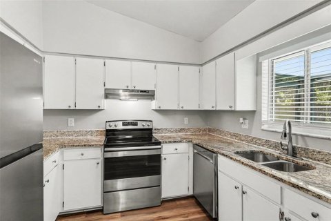 Villa ou maison à vendre à Winter Springs, Floride: 3 chambres, 112.41 m2 № 2222824 - photo 6