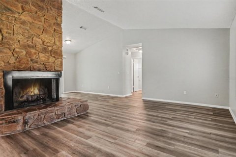 Villa ou maison à vendre à Winter Springs, Floride: 3 chambres, 112.41 m2 № 2222824 - photo 3