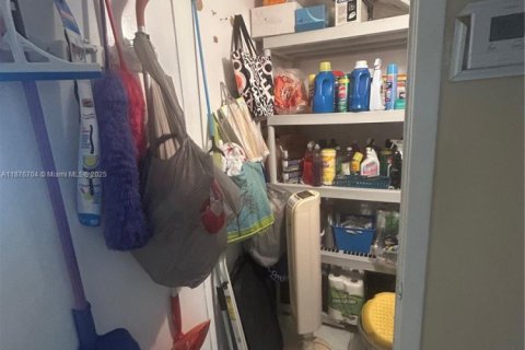 Купить кондоминиум в Авентура, Флорида 2 спальни, 116.22м2, № 1924376 - фото 25